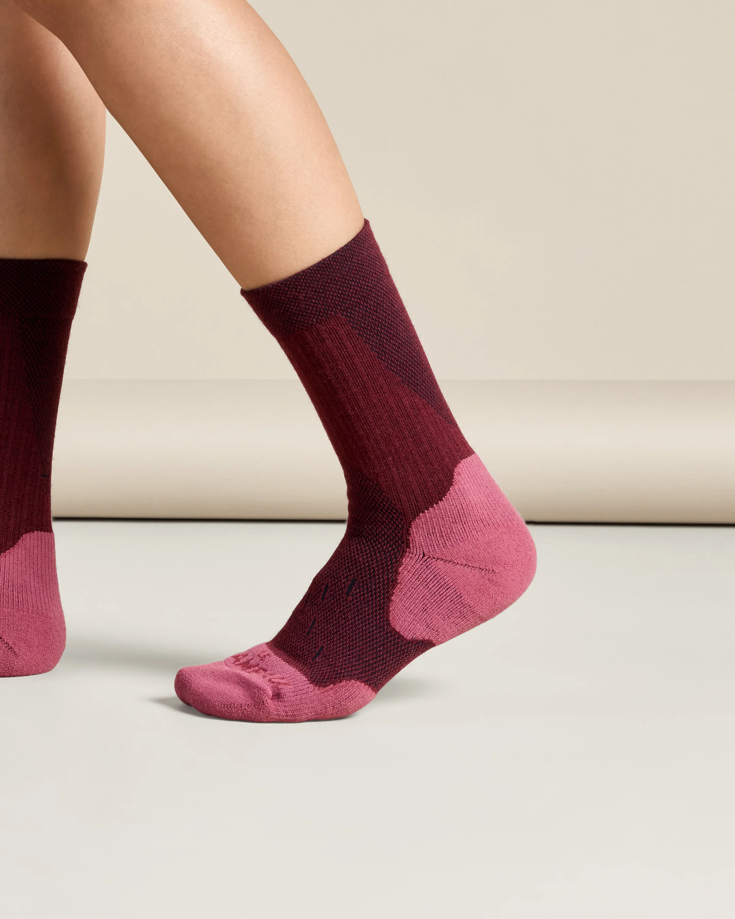 The Ultimate Socks Low - Rouge - Image 5