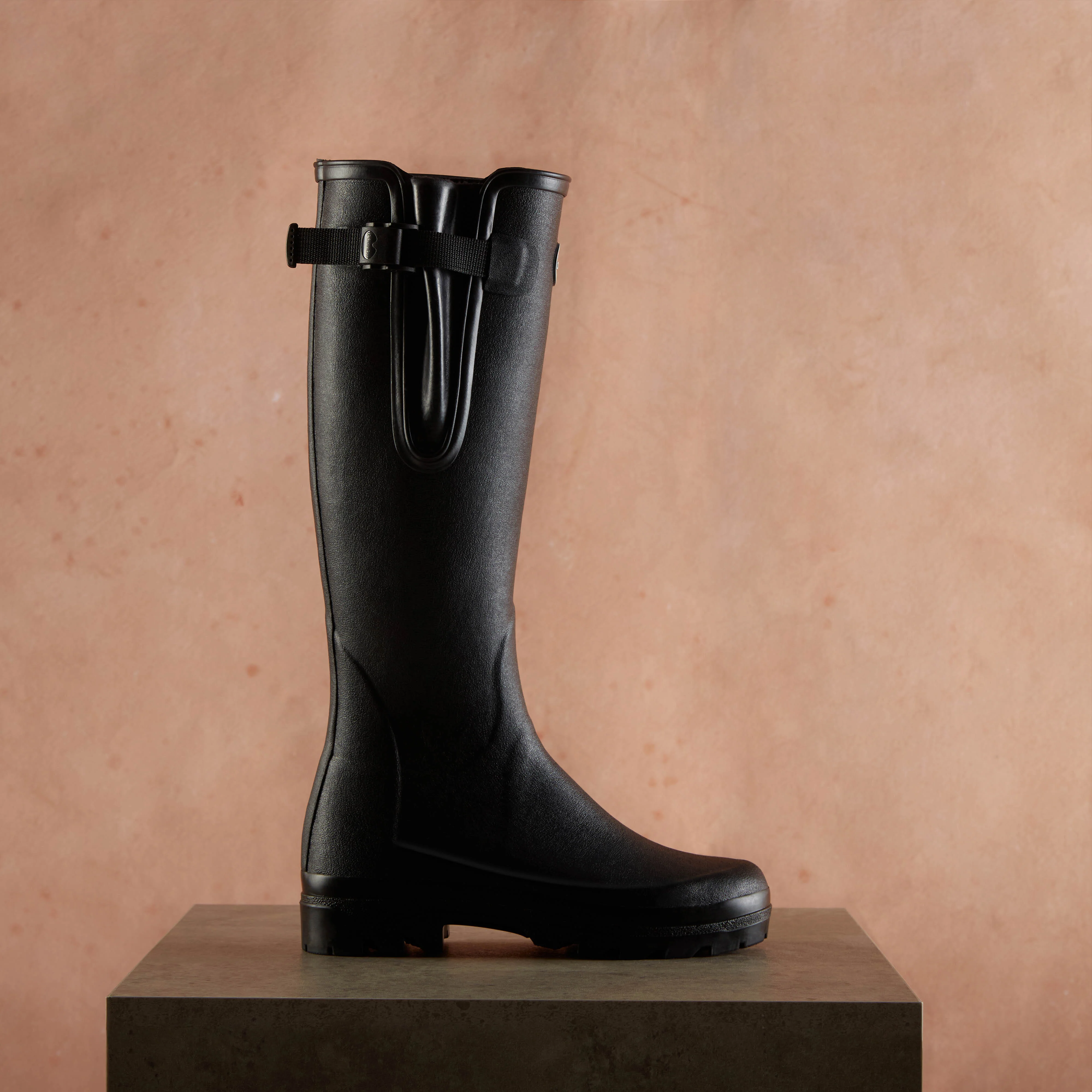 Women's Vierzonord Neoprene Lined Wellington Boot - Black - Image 7